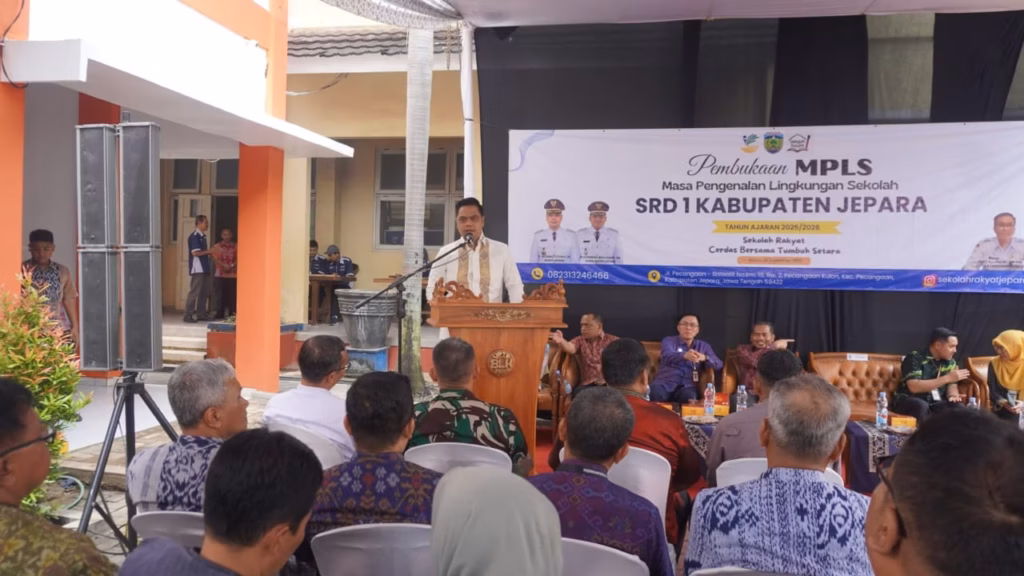 Bupati Witiarso Tegaskan Anak Jepara Tak Boleh Putus Sekolah